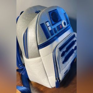 Loungefly Star Wars R2D2 bag
